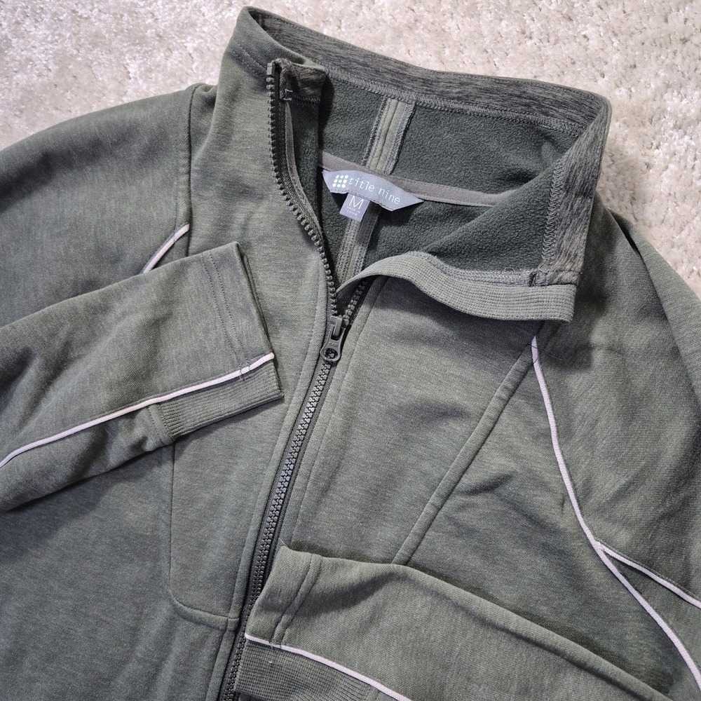Title Nine Warmup Fleece Swacket Jacket Womens Medium Green Full Zip Outdoor
